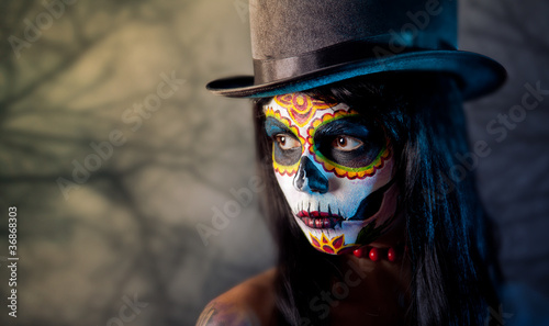 Photo: Sugar skull girl in tophat Sugar skull girl in tophat
