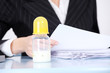 Foto: Baby bottle in the office. Baby bottle in the office.