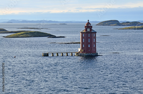 Photo: Leuchtturm Kjeungskjær, vor Trondheimsfjorden Leuchtturm Kjeungskjær, vor Trondheimsfjorden