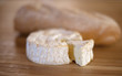 fromage a pâte mole et pain fromage a pâte mole et pain