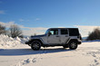 Geländewagen offraod Winter Schnee