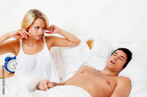 Photo: Schnarchen beim Schlafen Schnarchen beim Schlafen