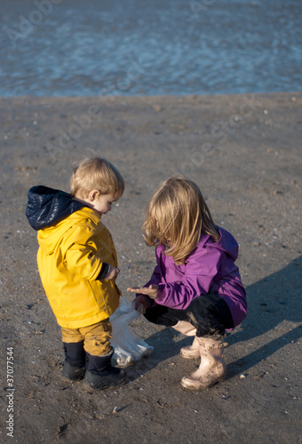 Photo: Enfants à la mer Enfants à la mer