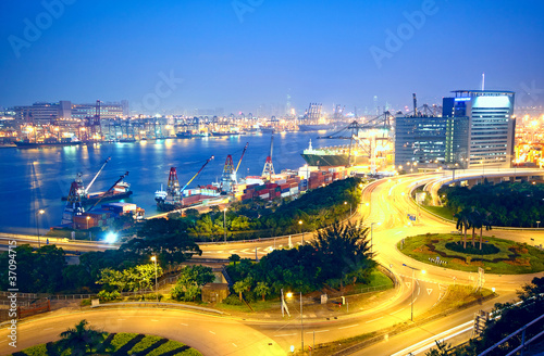 Photo: urban area dusk urban area dusk
