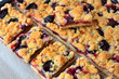 Pflaumenkuchen mit Streuseln