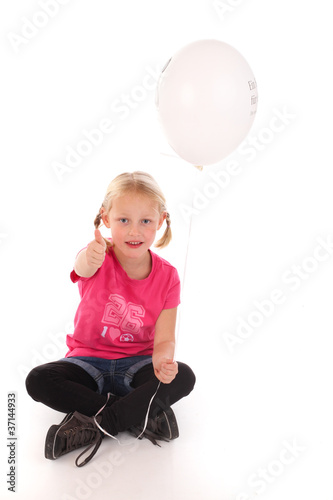 Foto: Kind mit Heliumballon Kind mit Heliumballon