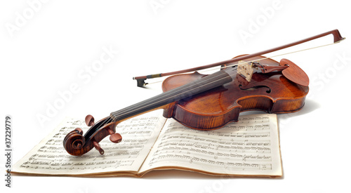 Photo: violon et partitions violon et partitions