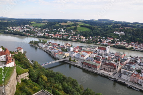 Foto: Passau - Dreiflüsse-Stadt / Three-RiverCity - DE, Aug 2011 Passau - Dreiflüsse-Stadt / Three-RiverCity - DE, Aug 2011