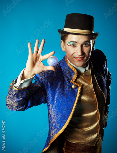photo par Alexander Babich