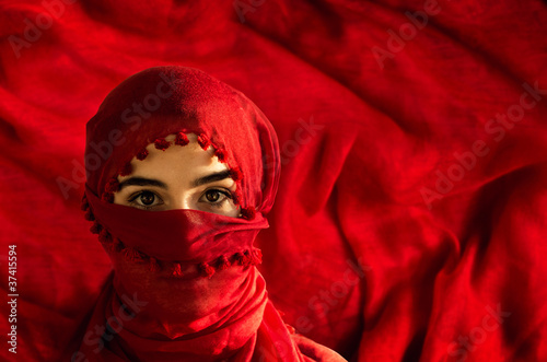 Foto: Red Shawl Red Shawl