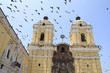 Foto: Catholic convent and pidgeons Catholic convent and pidgeons