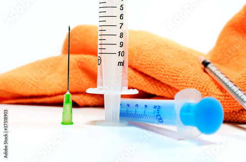 Foto: aiguille,needle,piqure,seringue,hopital,soins,médecine aiguille,needle,piqure,seringue,hopital,soins,médecine