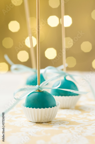 Photo: Cake pops Cake pops
