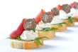 Schinken-Käse-Häppchen mit schwarzer Trüffel