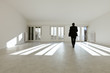 Photo: interno loft con persona dentro interno loft con persona dentro