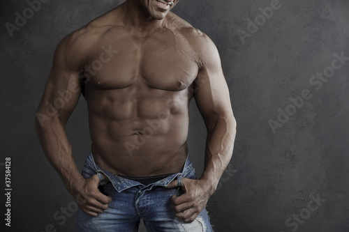 Photo: Macho Macho
