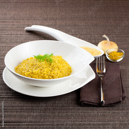 Photo: Saffron and curry rice Saffron and curry rice