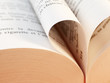 page de livre recourbée