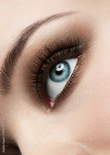 Foto: Woman eye with make-up Woman eye with make-up