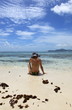 femme sur la plage