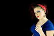 Foto: teenage girl looking to her right teenage girl looking to her right