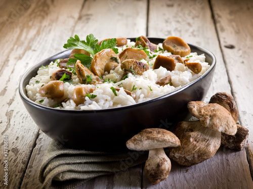 Photo: risotto with cep edible mushrooms risotto with cep edible mushrooms