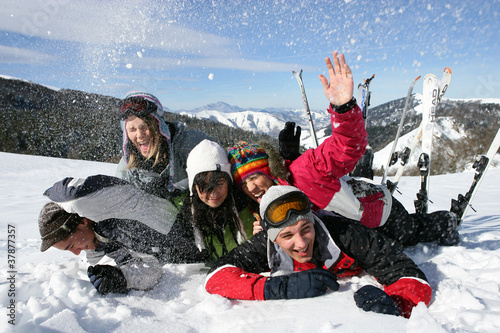 Photo: Group playing in the snow Group playing in the snow