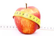 Apfel Elstar mit Maßband