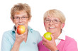 Photo: seniorinnen ernähren sich gesund seniorinnen ernähren sich gesund