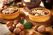 Crostata con cioccolata e nocciole