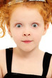 Foto: Beautiful Preschool Girl Child with Wide Eyed Excited Expression Beautiful Preschool Girl Child with Wide Eyed Excited Expression