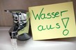 Hinweis für Demenz "Wasser aus"