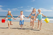 Foto: Children on beach vacation Children on beach vacation