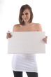 Foto: junge frau schild werbung junge frau schild werbung