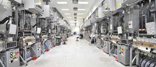 Photo: moderne Industrieanlage // High Tech Fabrication moderne Industrieanlage // High Tech Fabrication