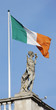Statue et drapeau Irlandais _ Dublin