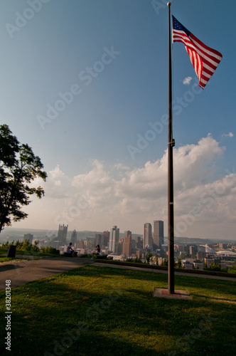 Photo: Pittsburgh Skyline with US Flag Pittsburgh Skyline with US Flag