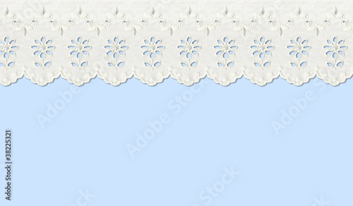 Illustration: Gardinen Fenster hellblau Gardinen Fenster hellblau