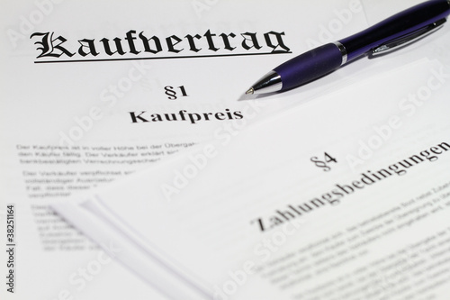 Foto: Kaufvertrag Kaufvertrag