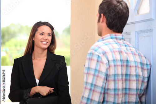 Photo: Door to door saleswoman Door to door saleswoman