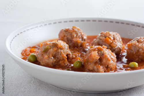 Photo: Stewed meatballs with peas, tomato and onion Stewed meatballs with peas, tomato and onion