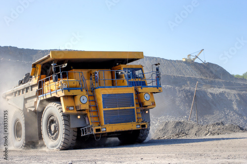 Photo: Coal mining 2 Coal mining 2