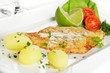 Eisflunder mit Kerbelbutter,Salzkartoffeln