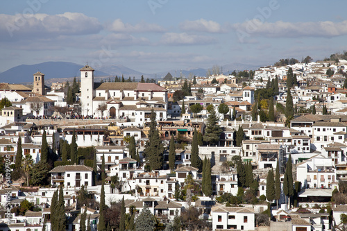 Photo: Iglesia y mirador de San Nicolás en El Albaicín. Granada Iglesia y mirador de San Nicolás en El Albaicín. Granada