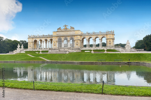 Foto: The Gloriette, Schoenbrunn Palace, Vienna The Gloriette, Schoenbrunn Palace, Vienna