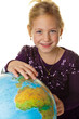Kind mit einem Globus