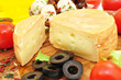 Käse, Oliven