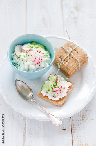 Photo: frischer quark mit kräutern frischer quark mit kräutern