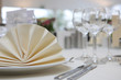 festtafel,festlich gedeckter tisch,serviette