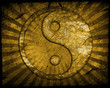 Grunge yin yang symbol